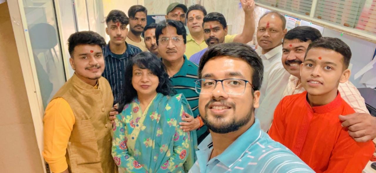 The BMC Power team at the Delhi office